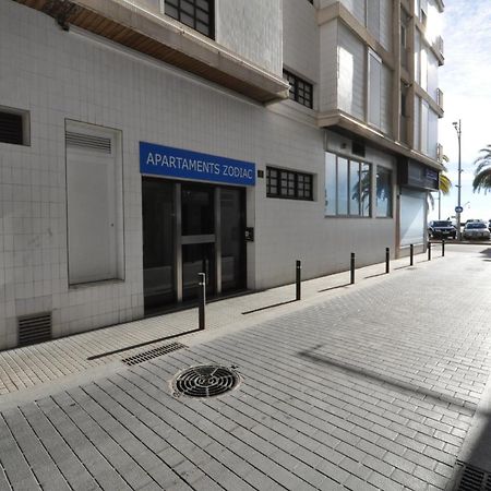 Apartamentos Zodiac Lloret de Mar Exteriör bild