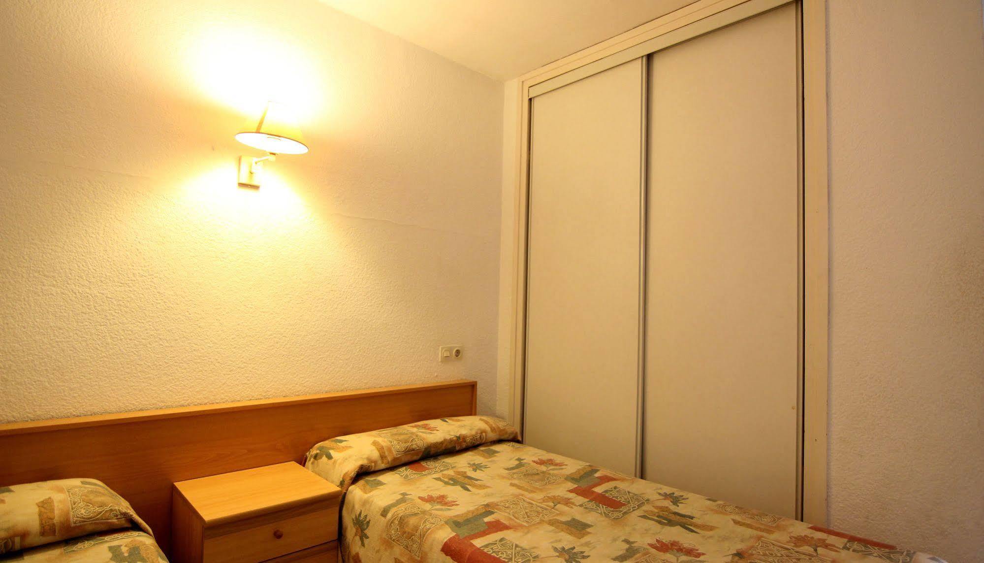 Apartamentos Zodiac Lloret de Mar Exteriör bild
