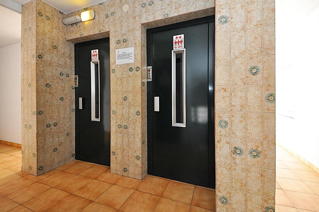 Apartamentos Zodiac Lloret de Mar Exteriör bild